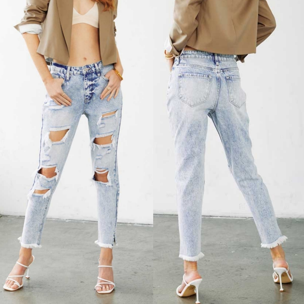KanCan Collie High Rise Mom Destroyed Stone Washed Light Blue Jeans Size 9/28